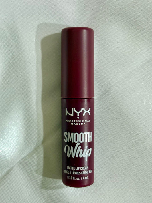 Smooth Whip RAL Crème Mat Velvet Robe